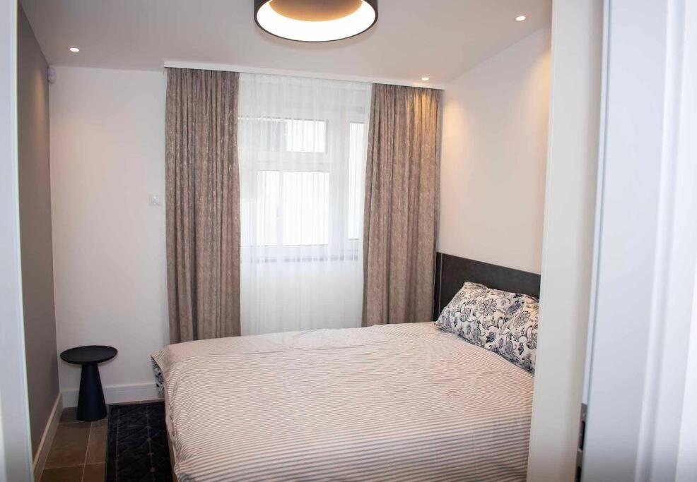 Luxury Cozy 2 Bdr Downtown Apt.7 Budapest Exterior foto